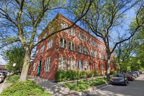 2510 N Wayne Ave #304, Chicago, IL 60614