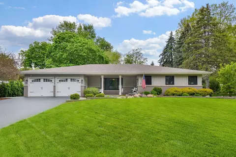 3 N288 Bernice Dr, Saint Charles, IL 60175