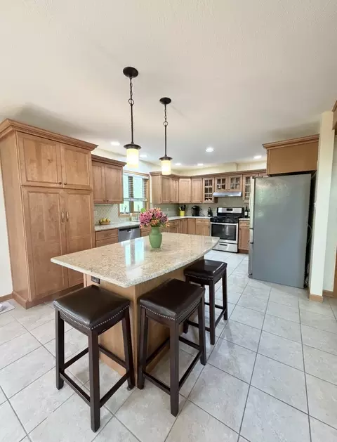 Kitchen - 1257 Trail Dr, Dixon, IL 61021 photo 2 of 3