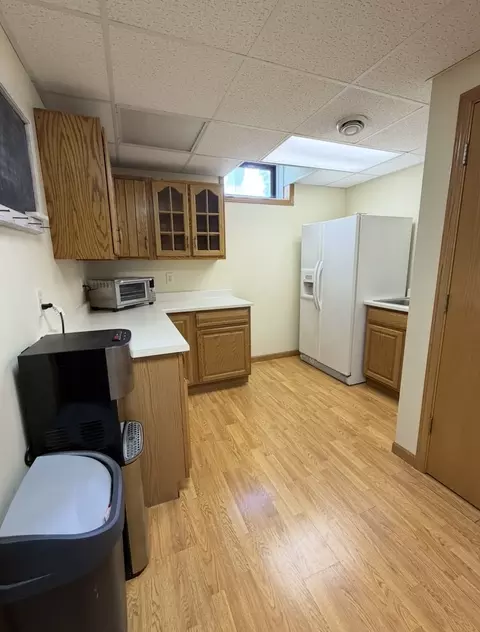 Kitchen - 1257 Trail Dr, Dixon, IL 61021 photo 3 of 3