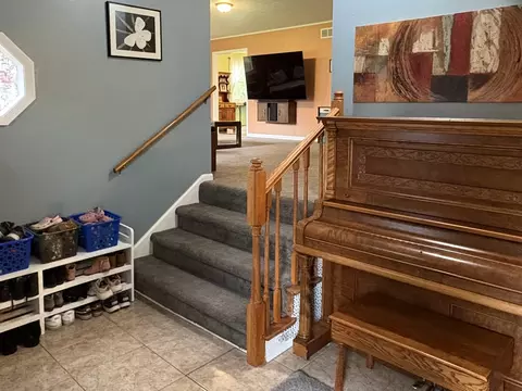Entry Way - 320 S Main St, Creston, IL 60113 photo 1 of 4