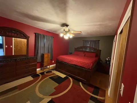 Bedroom - 320 S Main St, Creston, IL 60113 photo 2 of 6