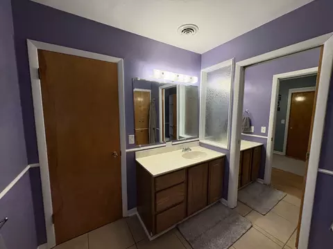 Bath - 320 S Main St, Creston, IL 60113 photo 1 of 3