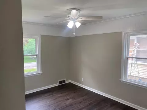 Bedroom - 2927 13th Ave, Moline, IL 61265 photo 1 of 4