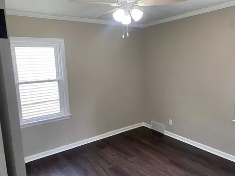 Bedroom - 2927 13th Ave, Moline, IL 61265 photo 2 of 4