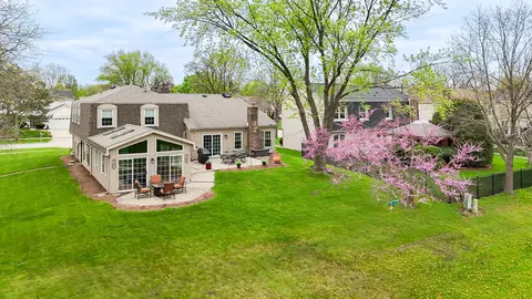Other - 2234 Appleby Dr, Wheaton, IL 60189 photo 7 of 8