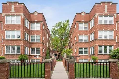 4448 N Beacon St #3, Chicago, IL 60640