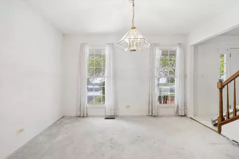 Living - 1721 Waverly Ln, Algonquin, IL 60102 photo 1 of 2