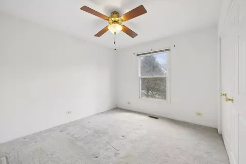 Bedroom - 1721 Waverly Ln, Algonquin, IL 60102 photo 1 of 3