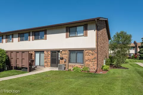 6 Tower Ct, Downers Grove, IL 60516