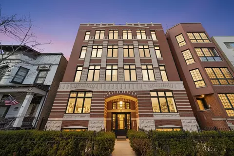 540 W Oakdale Ave #4E, Chicago, IL 60657