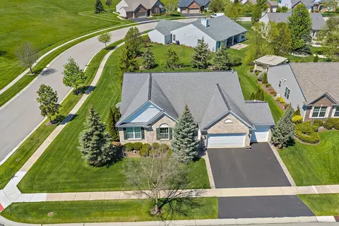12663 Bluebell Ave, Huntley, IL 60142