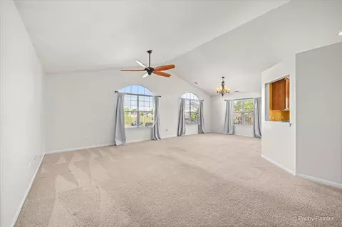 Living - 5303 Cobblers Xing, Mchenry, IL 60050 photo 1 of 4