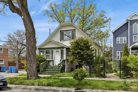 7220 N Hamilton Ave, Chicago, IL 60645