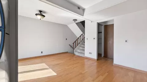 Living - 1108 E Jefferson St #7, Bloomington, IL 61701 photo 5 of 5