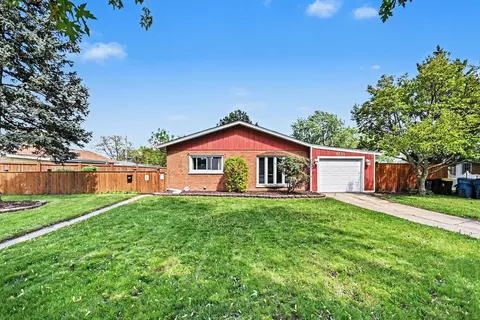 11725 S Keeler Ave, Alsip, IL 60803
