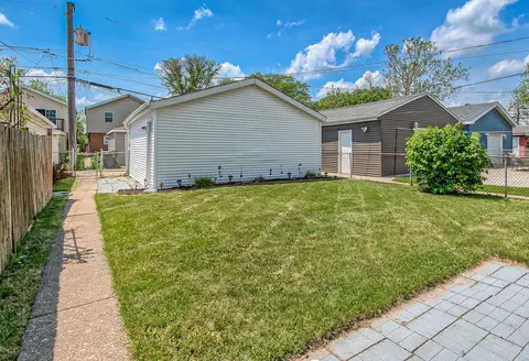 Exterior - 4524 1st Ave, Lyons, IL 60534 photo 4 of 4