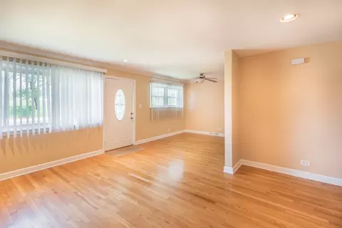 Living - 4524 1st Ave, Lyons, IL 60534 photo 1 of 2