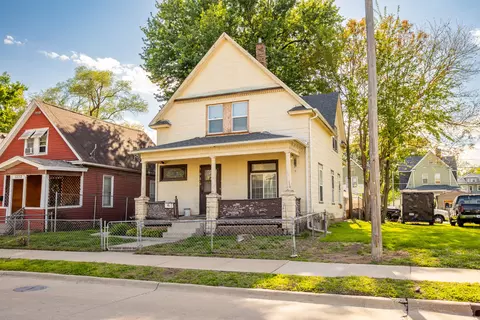 1030 15th St, Rock Island, IL 61201