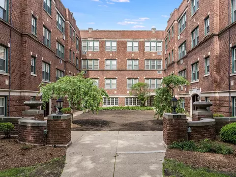 112 Lincoln Ave #G, Riverside, IL 60546