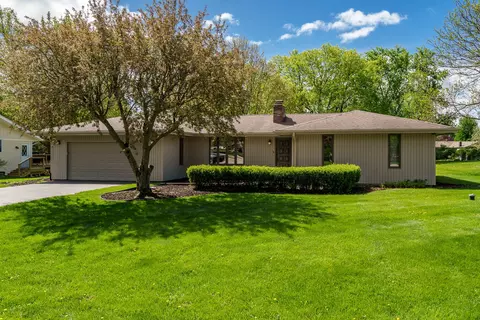 Exterior - 11891 Tresemer Rd, Roscoe, IL 61073 photo 1 of 8