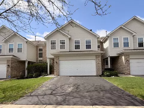 1535 Chatfield Ct, Roselle, IL 60172