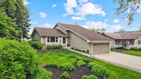 14305 S Pebble Creek Dr, Homer Glen, IL 60491