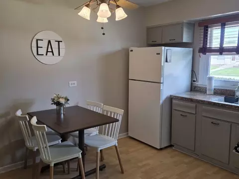 Kitchen - 651 W Wrightwood Ave, Addison, IL 60101 photo 2 of 2