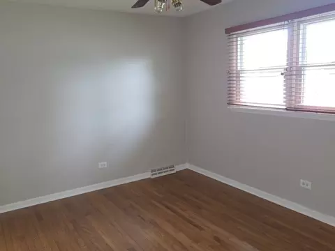 Other - 651 W Wrightwood Ave, Addison, IL 60101 photo 4 of 5