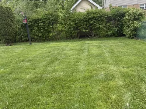Exterior - 3763 153rd St, Midlothian, IL 60445 photo 1 of 3