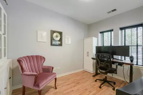 Other - 1219 W Grenshaw St, Chicago, IL 60607 photo 3 of 5