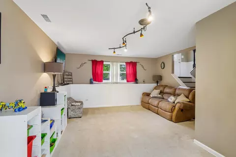 Other - 3085 Timber Hill Ln, Aurora, IL 60504 photo 6 of 7