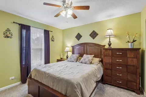 Bedroom - 3085 Timber Hill Ln, Aurora, IL 60504 photo 1 of 4