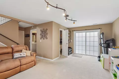 Other - 3085 Timber Hill Ln, Aurora, IL 60504 photo 4 of 7
