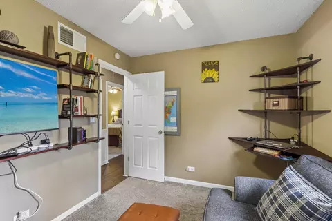 Other - 3085 Timber Hill Ln, Aurora, IL 60504 photo 3 of 7