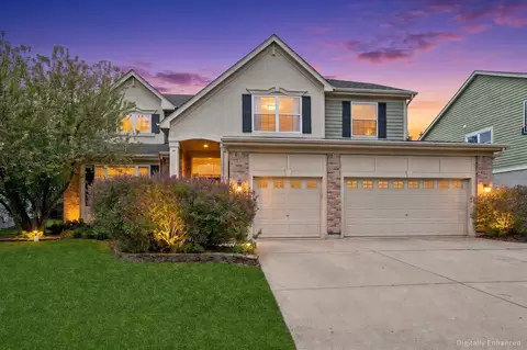 2304 Sarazen Dr, Vernon Hills, IL 60061