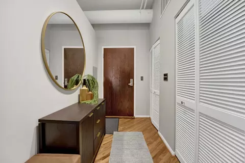 Entry Way - 950 W Monroe St #412, Chicago, IL 60607 photo 1 of 1