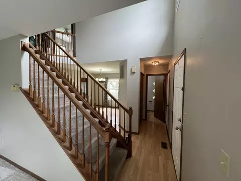 Entry Way - 21313 W Cascade Ct, Plainfield, IL 60544 photo 1 of 2