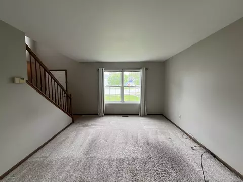 Living - 21313 W Cascade Ct, Plainfield, IL 60544 photo 3 of 7