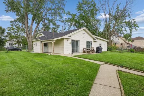Exterior - 8059 Lorel Ave, Burbank, IL 60459 photo 1 of 2