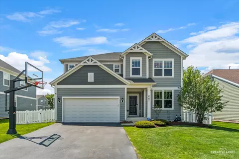 247 Carole St, Sugar Grove, IL 60554
