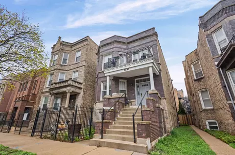 2642 N Talman Ave #1A, Chicago, IL 60647