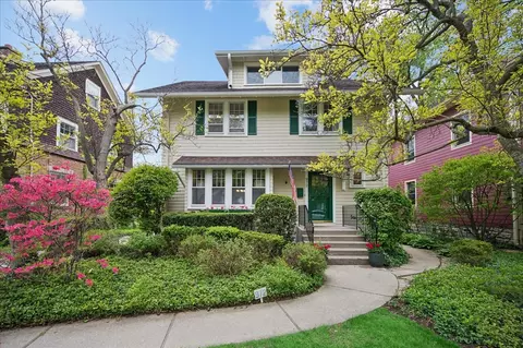 972 Elm St, Winnetka, IL 60093