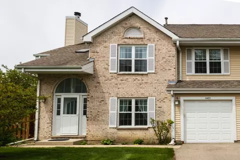4483 Brighton Ct, Gurnee, IL 60031