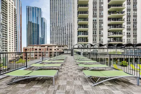 Exterior - 400 E Randolph St #1727, Chicago, IL 60601 photo 13 of 17