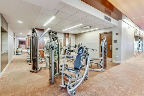 View/Area - 400 E Randolph St #1727, Chicago, IL 60601 photo 2 of 6