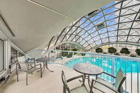 Exterior - 400 E Randolph St #1727, Chicago, IL 60601 photo 11 of 17
