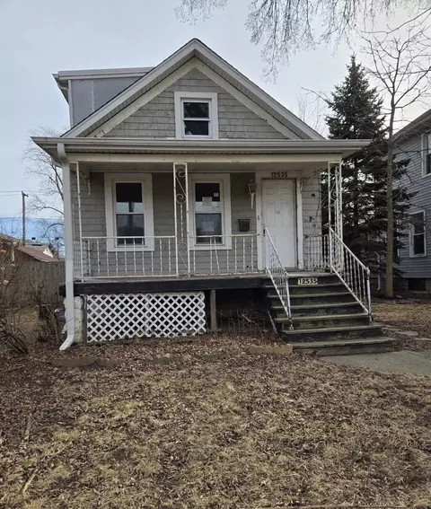 12535 Elm St, Blue Island, IL 60406