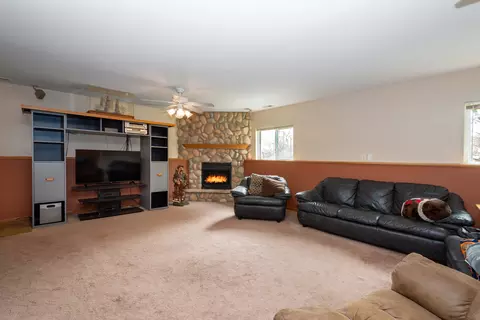 Living - 36851 N Kerwin Ln, Ingleside, IL 60041 photo 5 of 6