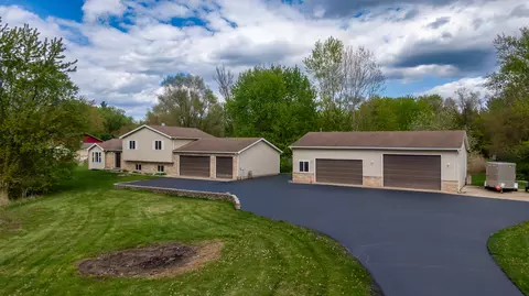 36851 N Kerwin Ln, Ingleside, IL 60041